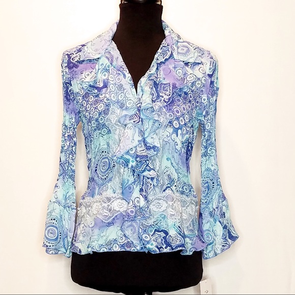 Allison Taylor Tops - Allison Taylor Blue Design Stretch Button-Up. 285